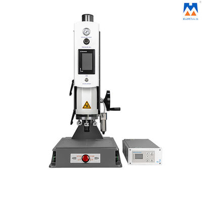 macchina di saldatura a ultrasuoni di 2600W Digital per il PVC dell'ABS di plastica delle parti