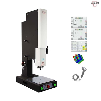 macchina pneumatica di saldatura a ultrasuoni di 15KHz 3000W per il nastro del poliestere