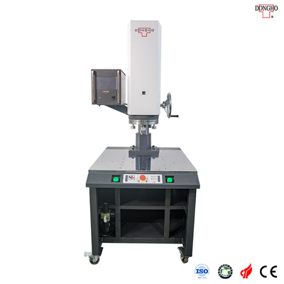 Saldatore ultrasonico di plastica Semi Automatic delle parti 4500W