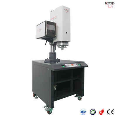 Saldatore di plastica ultrasonico With Time Triggering del PVC di alto potere 6000W